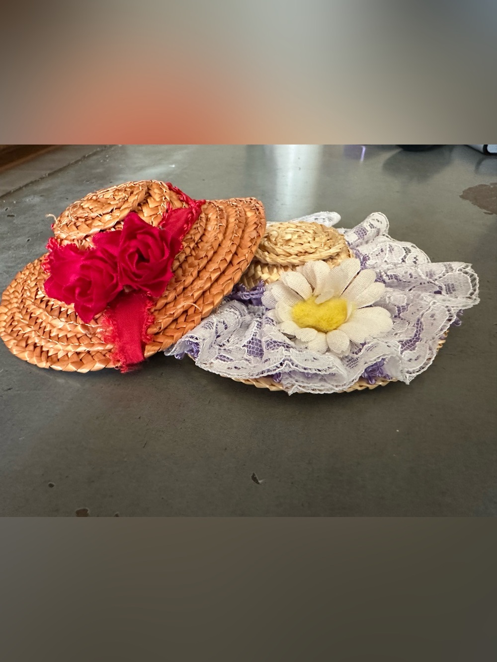 Barbie doll size straw hats (2) vintage 1970’s